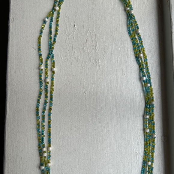 Beaded summer necklace - Picture 2 of 5